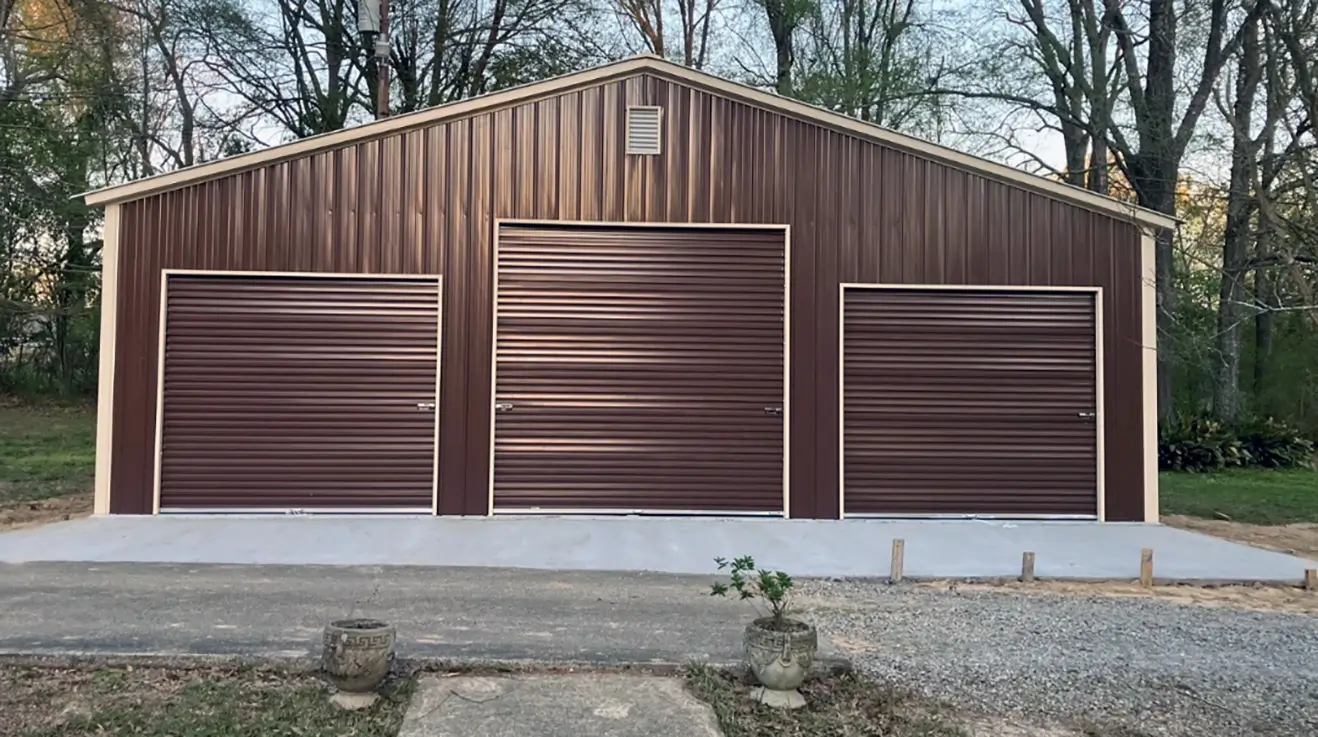 Featured image for “3 Bay Garage”